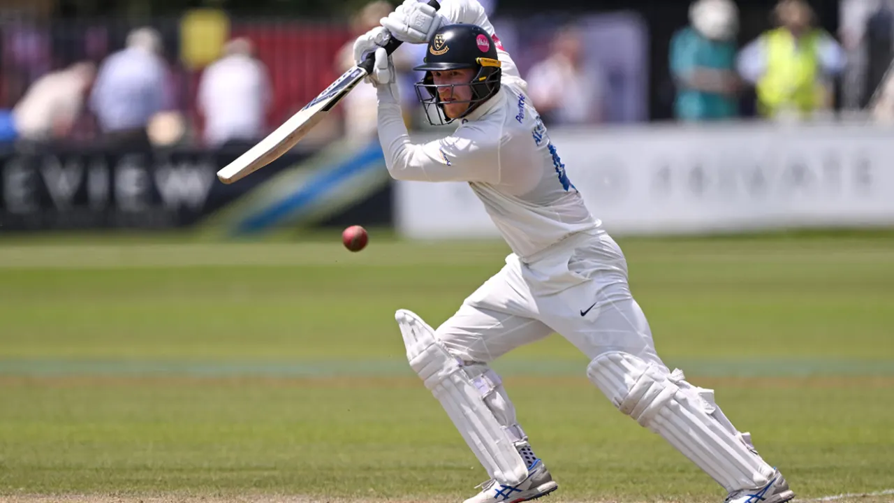 Tom Alsop and Daniel Hughes shine with fifties as Yorkshire take lead