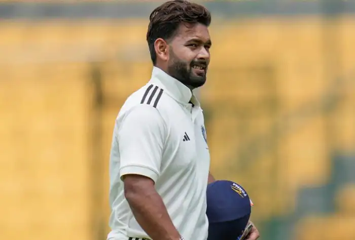 Fans React to Rishabh Pant's Vintage Knock of 61 in Duleep Trophy 2024