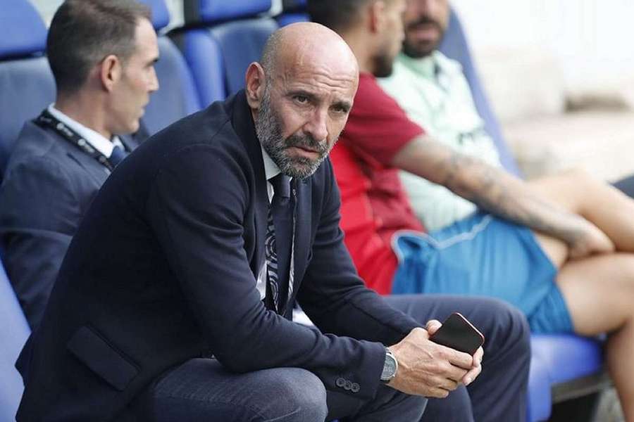 Villa must accept making major sales, says Monchi