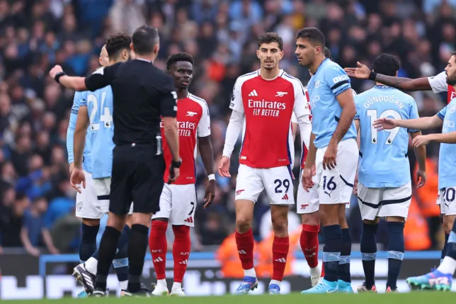 Piers Morgan ridicules Man City player for attempting to have Arsenal opponent red-carded within two seconds