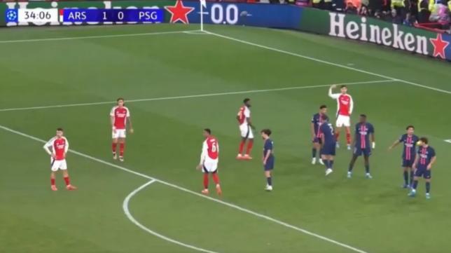 Arsenal fans with keen eyes discover Gabriel Magalhaesâ€™ covert set-piece cue