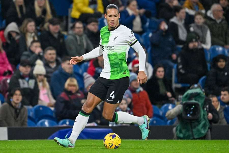 Liverpool captain Van Dijk receives red card while playing for Holland