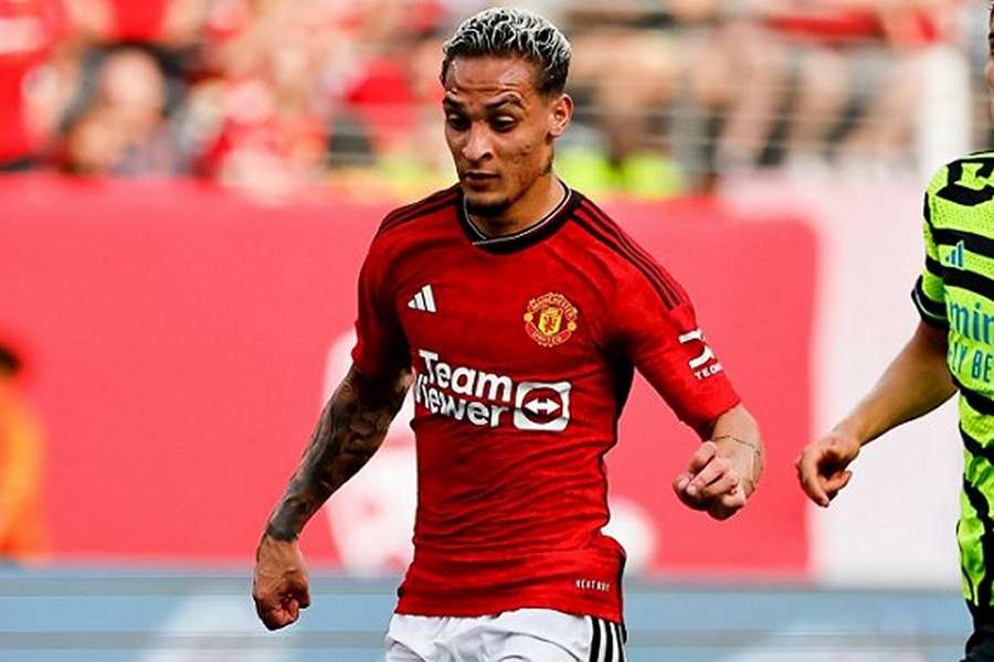 Antony, Manchester United's winger, reflects on his 'special' penalty success: Paul Vegas