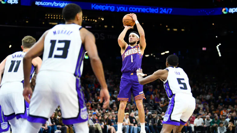 NBA League Pass: Phoenix Suns vs Sacramento Kings - Game of the Day (10 ET)