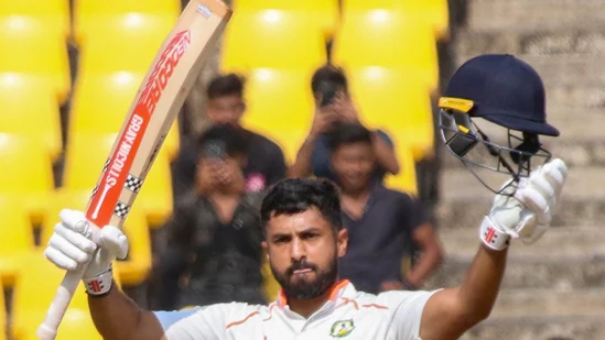 Karun Nair's Record-Breaking Sixes Storm in Vijay Hazare Semis: Avg Swells to 752