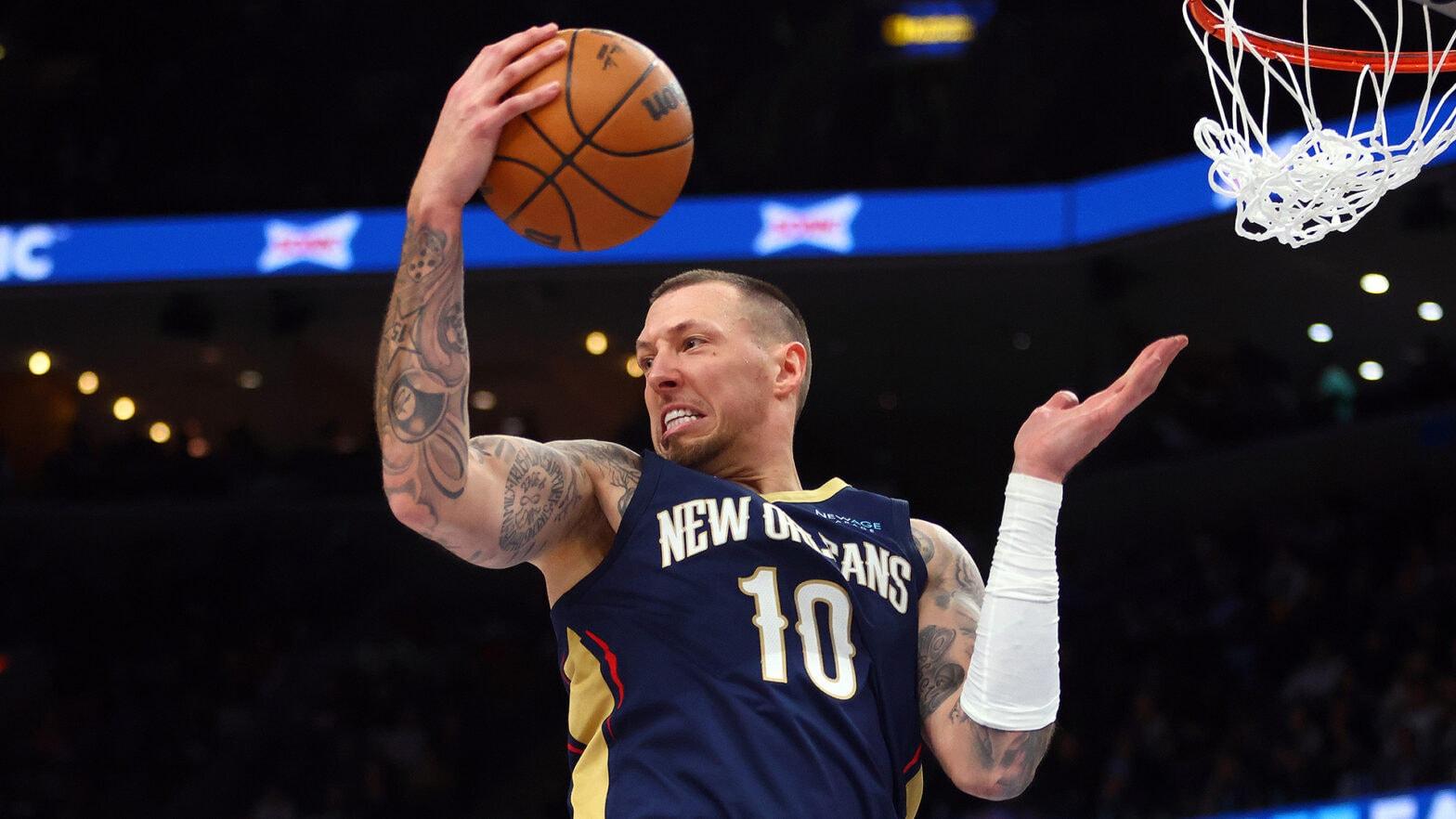 Former NBA player Daniel Theis signs with EuroLeague team